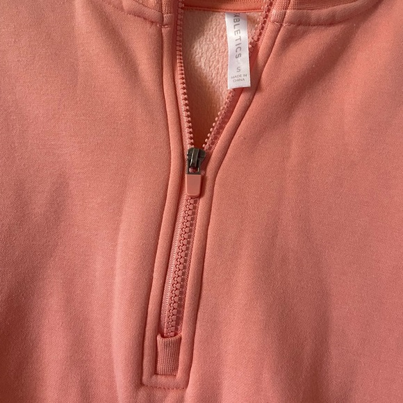 Fabletics Caterina mock neck half zip coral pullover size S - Picture 8 of 9